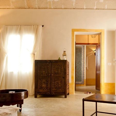 La Casa Dell'Arancio Bed & Breakfast ฟาวีญานา ภายนอก รูปภาพ