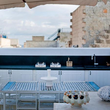La Casa Dell'Arancio Bed & Breakfast ฟาวีญานา ภายนอก รูปภาพ