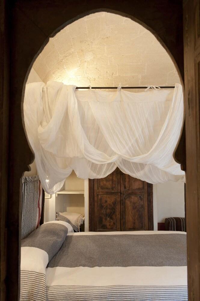 La Casa Dell'Arancio Bed & Breakfast ฟาวีญานา ภายนอก รูปภาพ